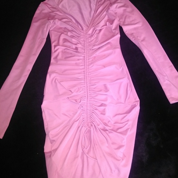 Dress - Picture 3 of 3